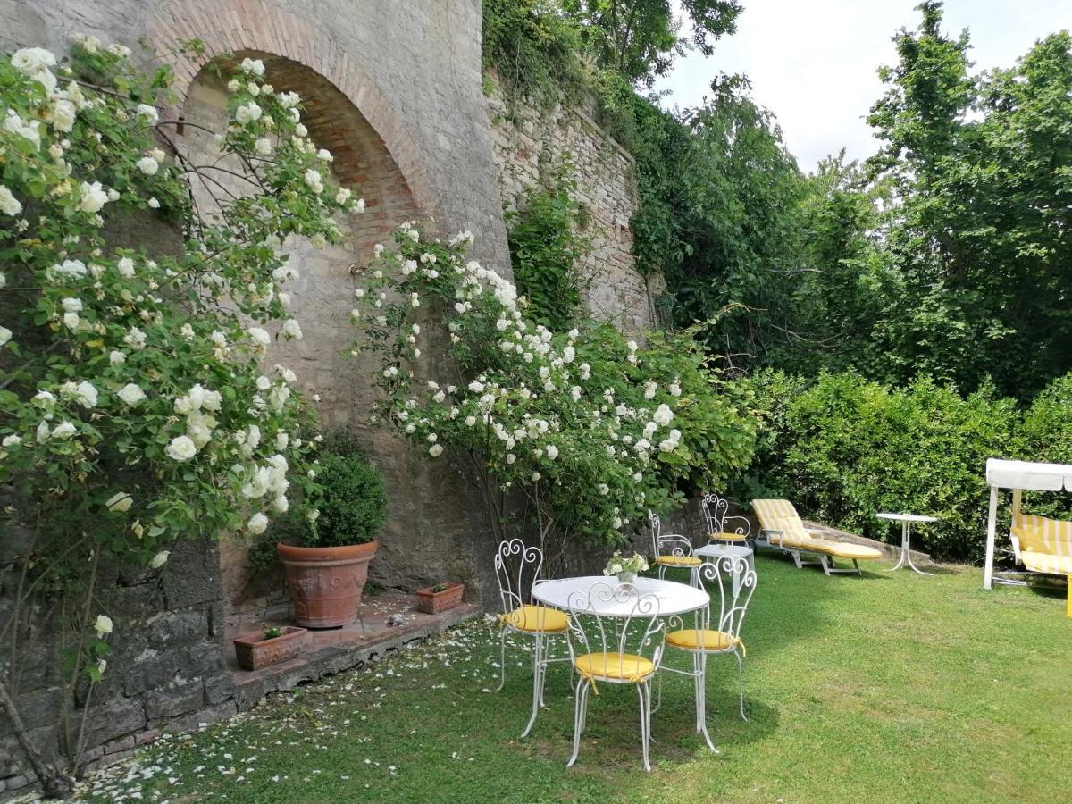 Residenza Le Ortensie トーディ エクステリア 写真
